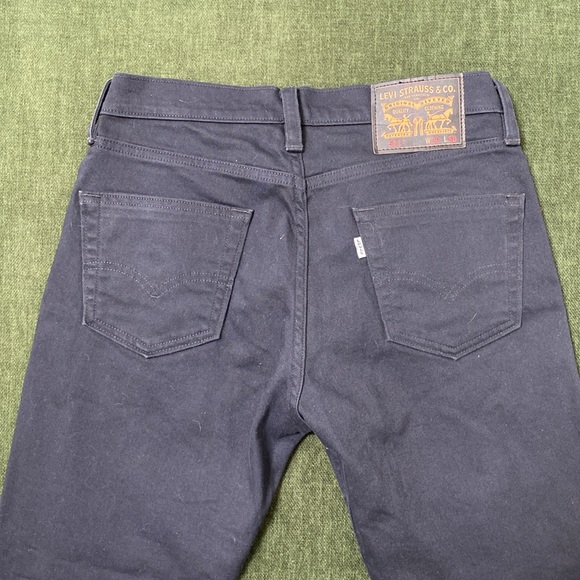 Levi’s Skate 511 Slim Caviar Bull Jeans - Picture 3 of 5